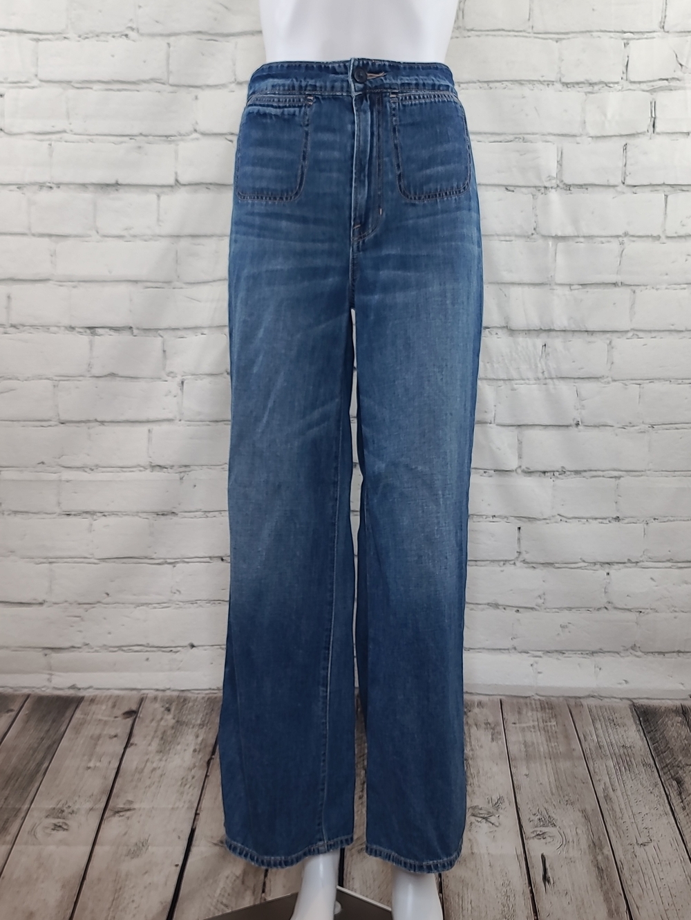 American Eagle Hi Rise Waist Ultra Wide Leg Soft Cotton Denim Jean Medium Wash